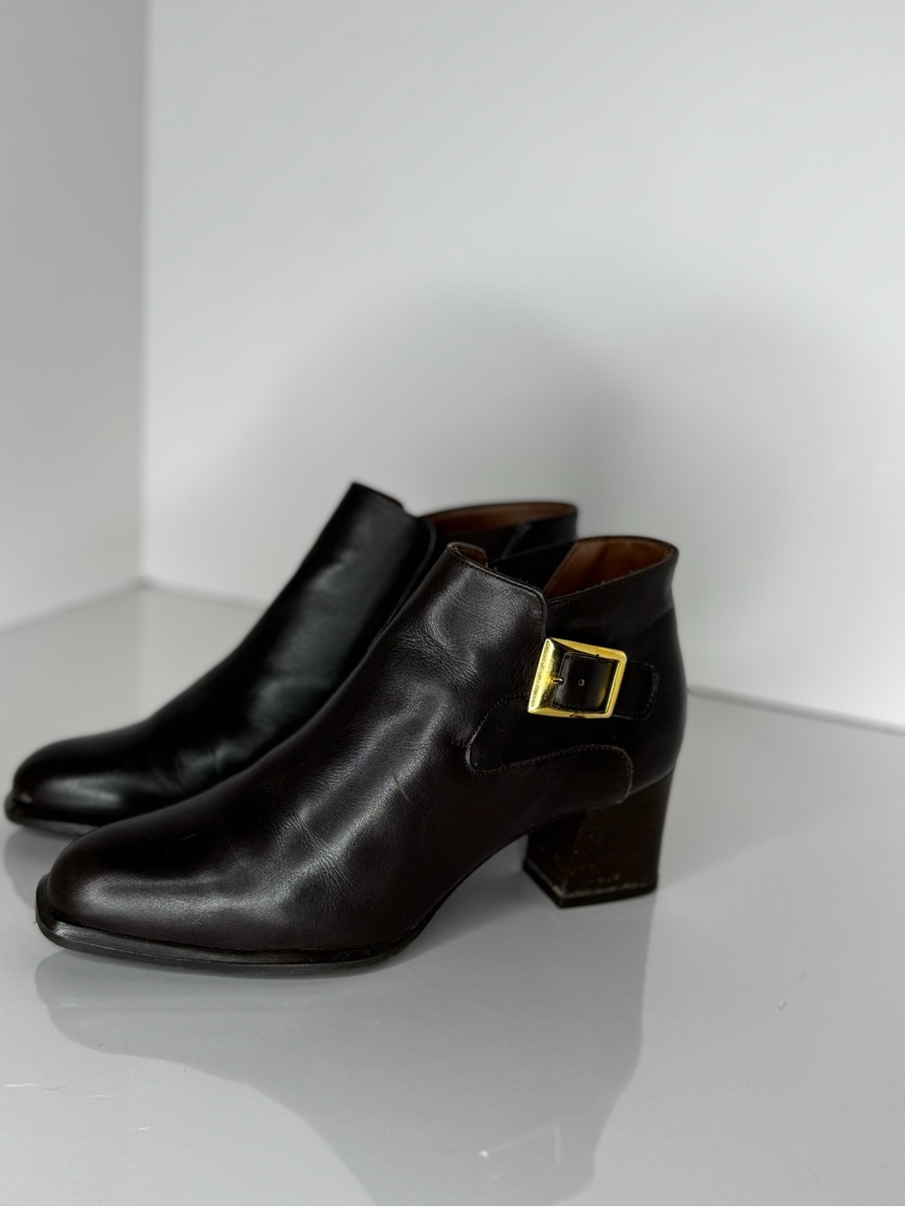 Sudini black leather ankle boots, size 6.5 Made in Italy